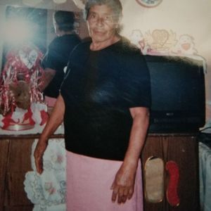 Meet your Posher, Manuela